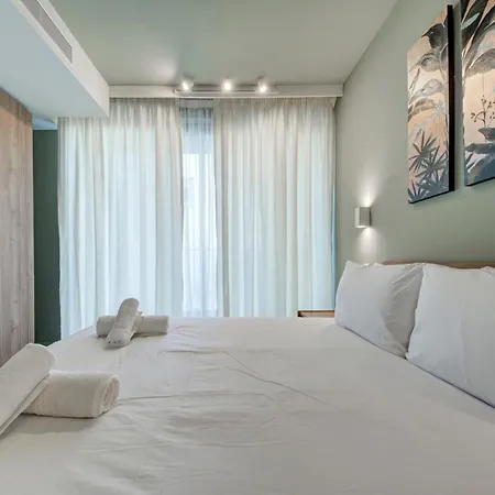 Official Mercury Suites, Stylish 2br With Terrace By 360 Estates سانت جوليان