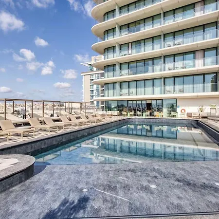 Official Mercury Suites, Stylish 2br With Terrace By 360 Estates