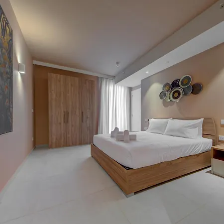 Official Mercury Suites, Stylish 2br With Terrace By 360 Estates