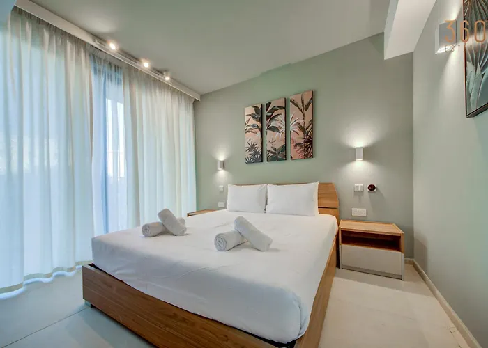 Apartment Official Mercury Suites, Stylish 2br With Terrace By 360 Estates *