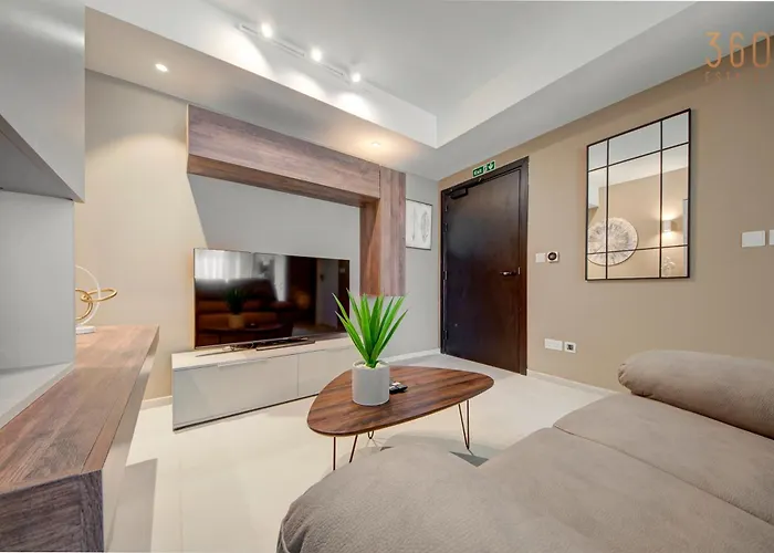 Apartment Official Mercury Suites, Stylish 2br With Terrace By 360 Estates *