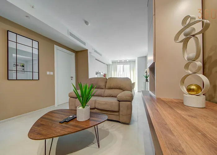 Official Mercury Suites, Stylish 2br With Terrace By 360 Estates