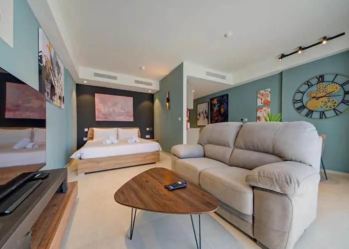 Official Mercury Suites, Stylish 2br With Terrace By 360 Estates *