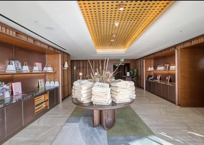 Apartment Official Mercury Suites, Stylish 2br With Terrace By 360 Estates