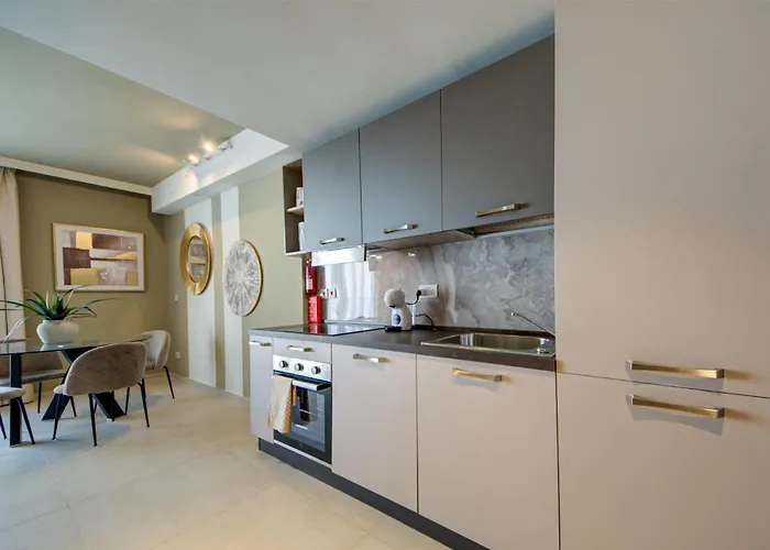 Official Mercury Suites, Stylish 2br With Terrace By 360 Estates *