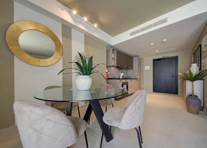 Official Mercury Suites, Stylish 2br With Terrace By 360 Estates Apartment *