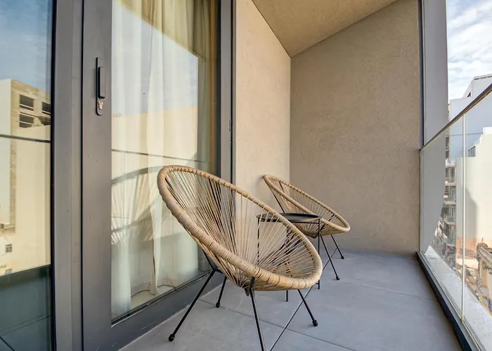 Official Mercury Suites, Stylish 2br With Terrace By 360 Estates * San Ġiljan