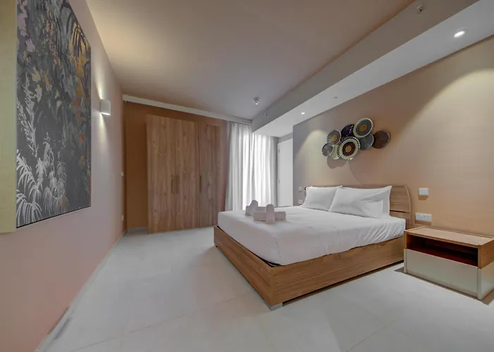 Official Mercury Suites, Stylish 2br With Terrace By 360 Estates