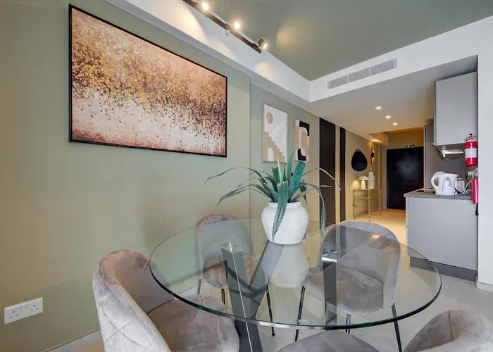 Official Mercury Suites, Stylish 2br With Terrace By 360 Estates Apartment