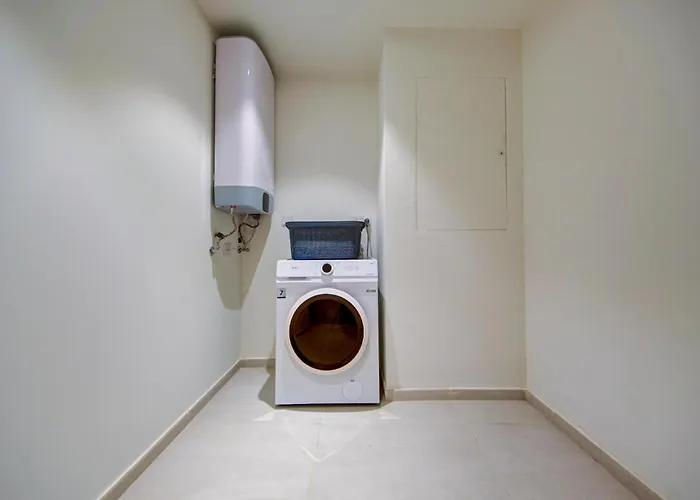 Apartment Official Mercury Suites, Stylish 2br With Terrace By 360 Estates *