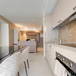 아파트 Official Mercury Suites, Stylish 2br With Terrace By 360 Estates