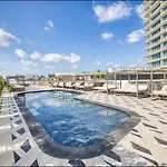 아파트 Official Mercury Suites, Stylish 2br With Terrace By 360 Estates