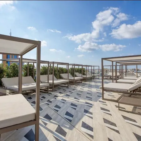 Official Mercury Suites, Stylish 2br With Terrace By 360 Estates